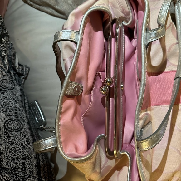 Coach Shoulder Purse - Picture 3 of 5